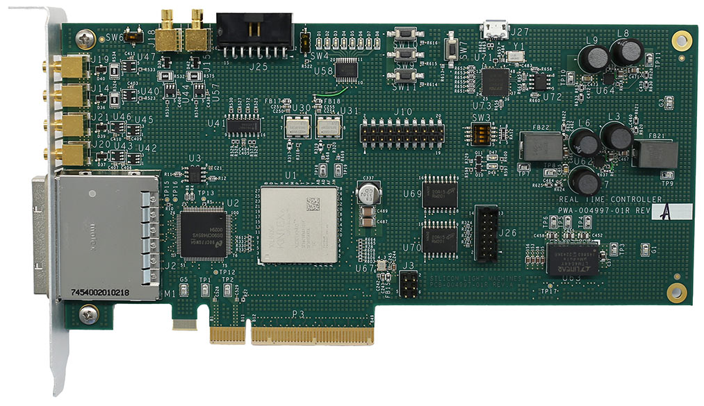 SC200 Streaming Controller for PLV™ and DPM™